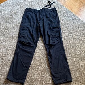 Aeropostale Men's Black Cargo Pants with Utility Pockets